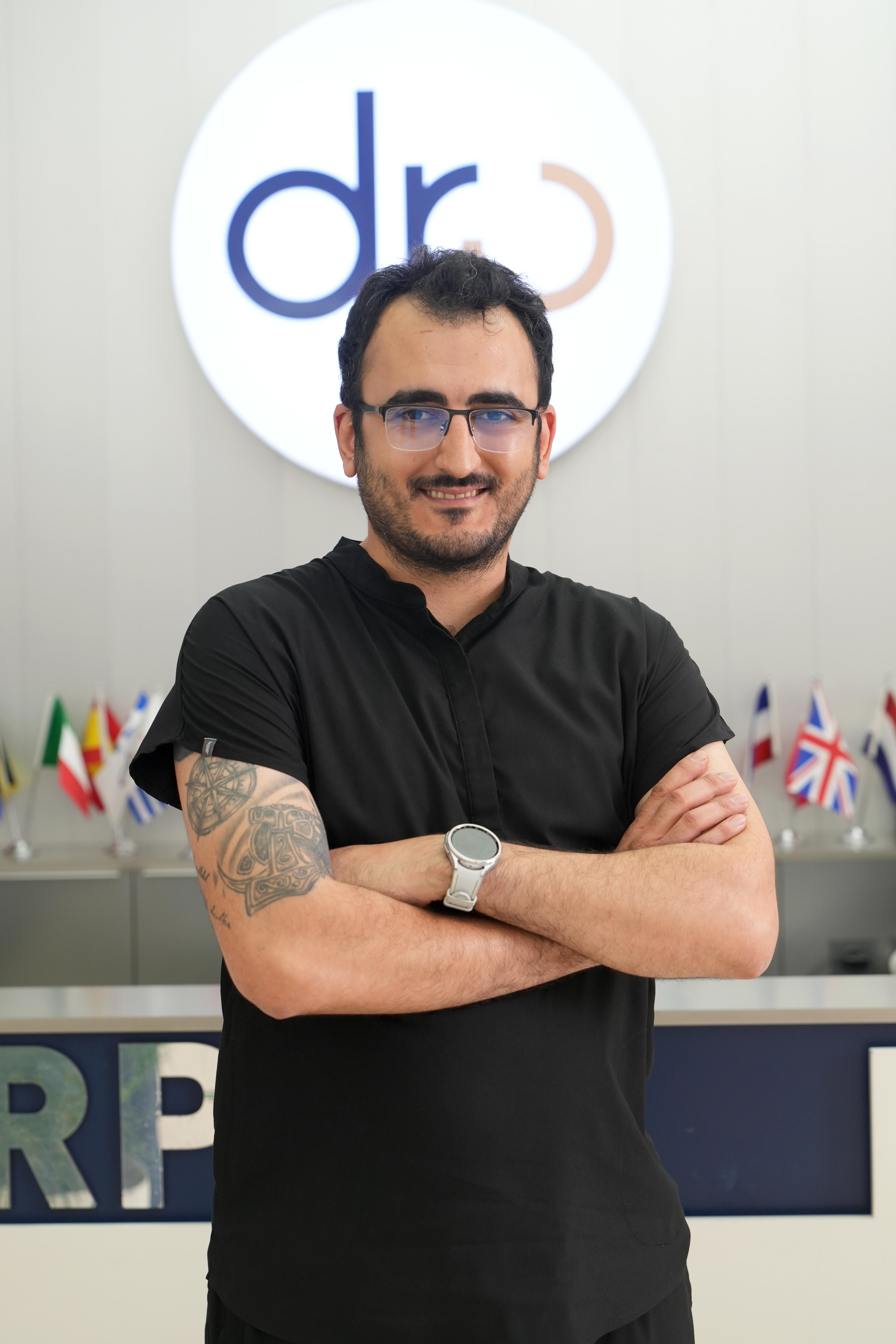 Dt. Sezer Özdem